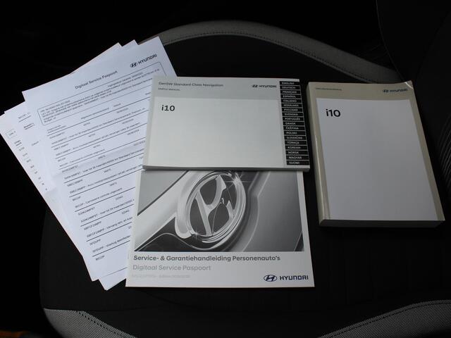 Hyundai I 10 1.0 Comfort Smart / Navigatie + Apple Carplay/Android Auto / Cruise Control / Achteruitrijcamera / Bluetooth / Airco /