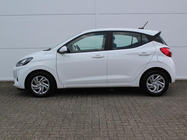 Hyundai I 10 1.0 Comfort Smart / Navigatie + Apple Carplay/Android Auto / Cruise Control / Achteruitrijcamera / Bluetooth / Airco /