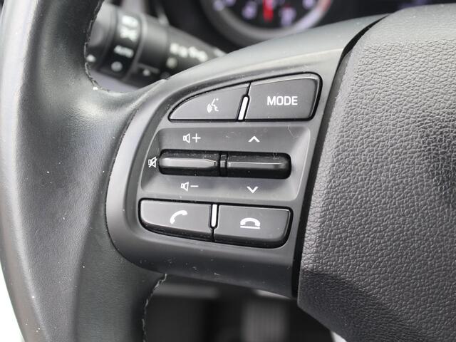 Hyundai I 10 1.0 Comfort / Navigatie d.m.v. Apple Carplay/Android Auto / Cruise Control / Airco / Bluetooth / DAB /