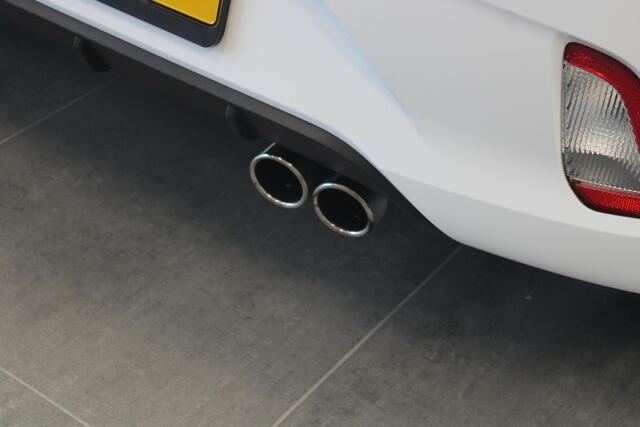 Hyundai I 10 1.0 Premium Met leuke accessoires en Two Tone Zwart dak