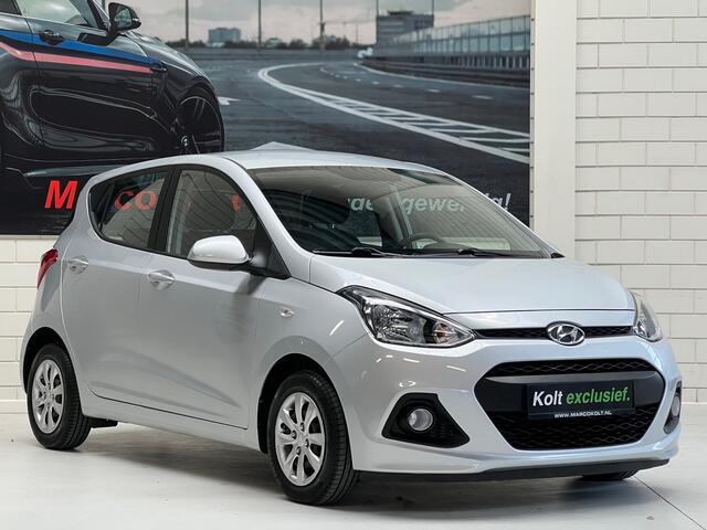 Hyundai I 10 1.0i i-Motion Comfort / Airco-ECC / Hoogte Stoel / Alarm / Cruise Control / Trekhaak / Keurig!