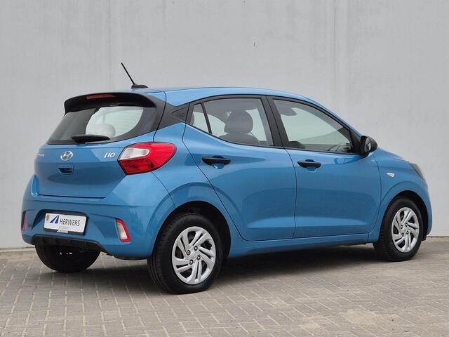 Hyundai I 10 1.0 i-Drive Handgeschakeld / Geen Airco / Cruise control / Elektrische ramen voor / Lane assist / Dealer onderhouden / Allseason banden /