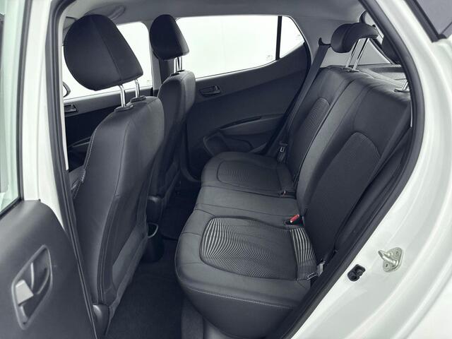 Hyundai I 10 1.0i Comfort | Airco | Navigatie | Cruise control | parkeersensoren achter |