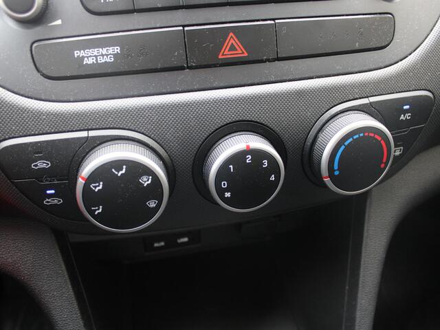 Hyundai I 10 1.0i Comfort 5p. | AIRCO | 12 MAANDEN BOVAG GARANTIE |