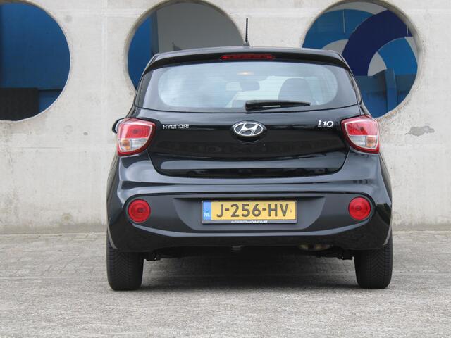 Hyundai I 10 1.0i Comfort 5p. | AIRCO | 12 MAANDEN BOVAG GARANTIE |