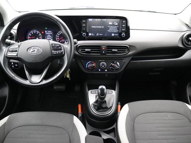 Hyundai I 10 1.0 Comfort 5-zits AUTOMAAT / Airconditioning / Apple CarPlay & Android Auto / Cruise Control / 5 Persoons / 1ste Eigenaar / Historie aanwezig /