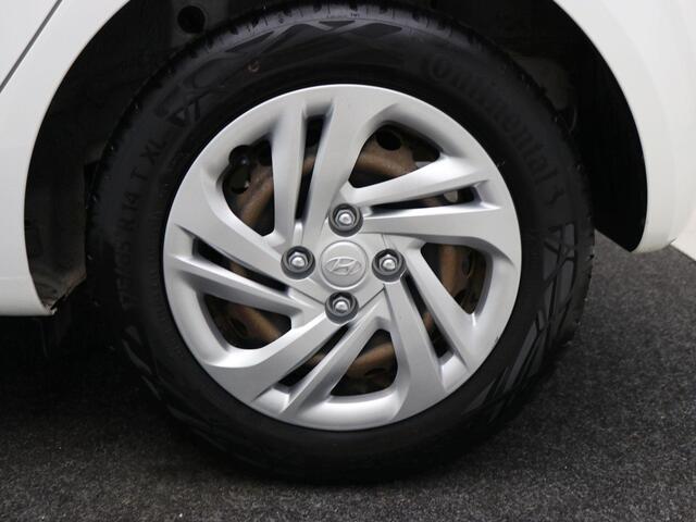 Hyundai I 10 1.0 Comfort 5-zits AUTOMAAT / Airconditioning / Apple CarPlay & Android Auto / Cruise Control / 5 Persoons / 1ste Eigenaar / Historie aanwezig /