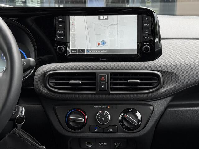 Hyundai I 10 1.0 Comfort Smart / Airco / Navigatie / Bluelink / Cruise Control / Leder Multifunctioneel Stuur / Fabrieksgarantie tot 1-2030 /