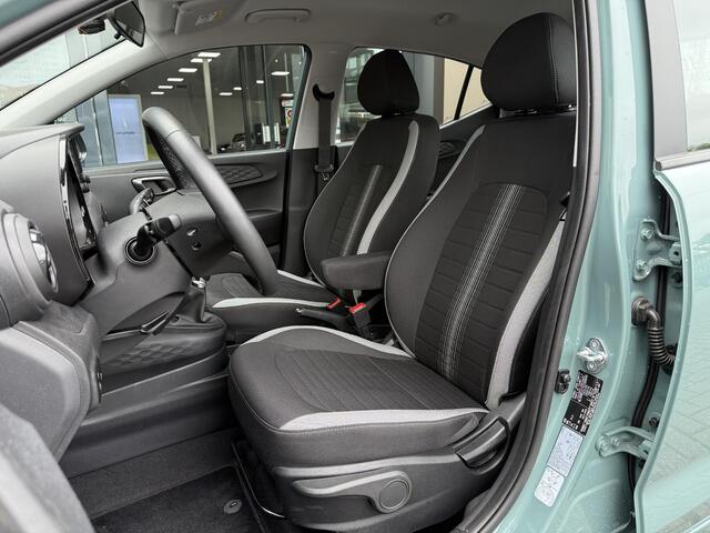 Hyundai I 10 1.0 Comfort Smart / Airco / Navigatie / Bluelink / Cruise Control / Leder Multifunctioneel Stuur / Fabrieksgarantie tot 1-2030 /