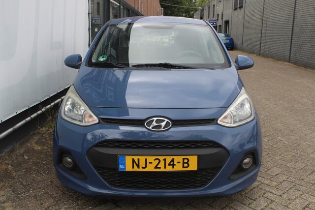Hyundai I 10 1.0i i-Motion Comfort all weather banden l cruise controle l Airco I Elek ramen