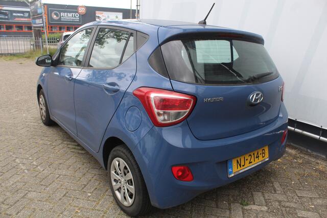 Hyundai I 10 1.0i i-Motion Comfort all weather banden l cruise controle l Airco I Elek ramen