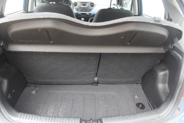 Hyundai I 10 1.0i i-Motion Comfort all weather banden l cruise controle l Airco I Elek ramen