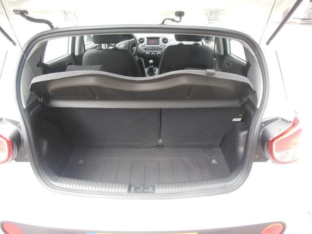 Hyundai I 10 1.0i Comfort Staat in De Krim