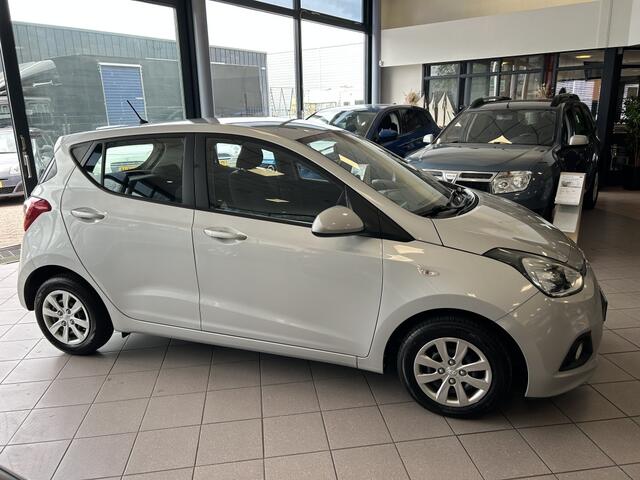 Hyundai I 10 1.0i i-Motion Comf. 34 DKM BJ 2016 !!!