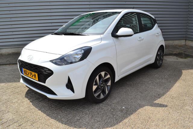 Hyundai I 10 1.0I COMFORT SMART|NAVI|CAMERA|PDC|DIGITAAL