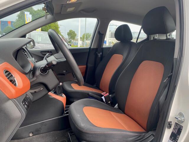 Hyundai I 10 BWJ 2017 | 1.0i 66PK i-Motion Comfort | NAVI | AIRCO | LICHTMETAAL | CRUISE |