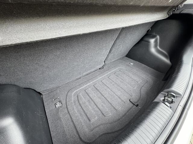 Hyundai I 10 1.0i Comfort | Navigatie | Cruise Control