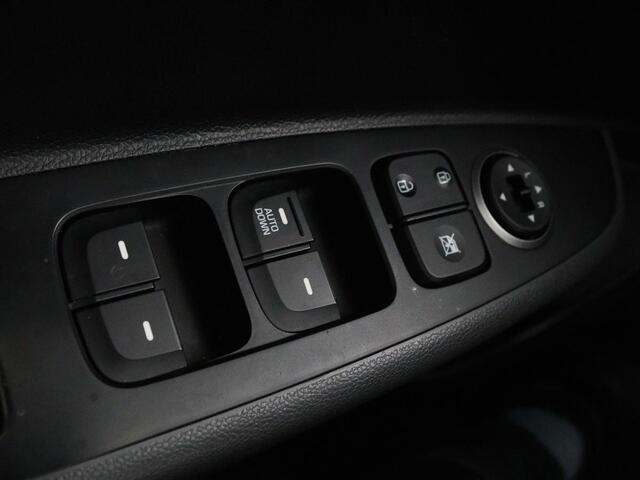 Hyundai I 10 1.0i Comfort | Automaat | Airco | 5-persoons | Elektrische ramen | Radio