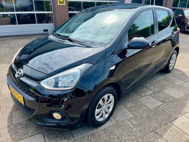 Hyundai I 10 1.0I COMFORT NAP LOGISCH