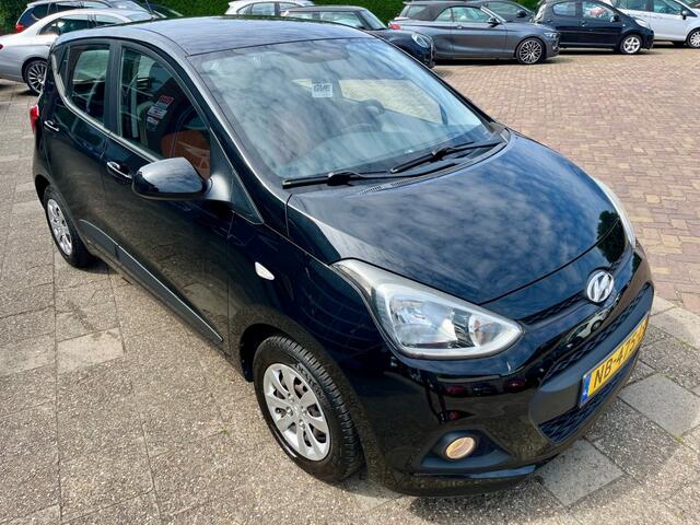 Hyundai I 10 1.0I COMFORT NAP LOGISCH
