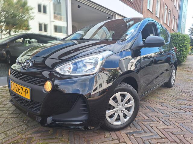 Hyundai I 10 1.0i i-Motion 5Drs Slechts 35.000 Km/Airco/1e Eig/Garantie