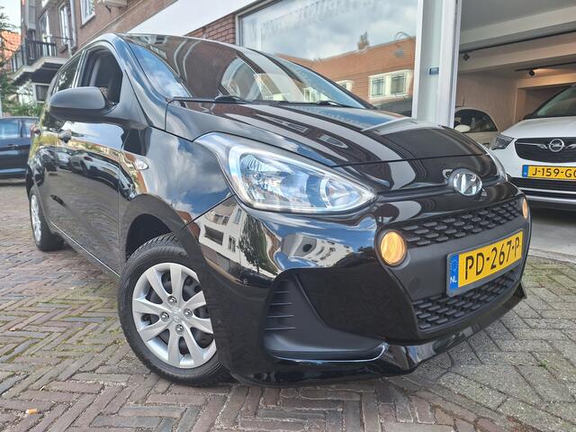 Hyundai I 10 1.0i i-Motion 5Drs Slechts 35.000 Km/Airco/1e Eig/Garantie