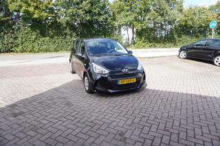 hyundai-i-10-1.0i-comfort-cruise-ai