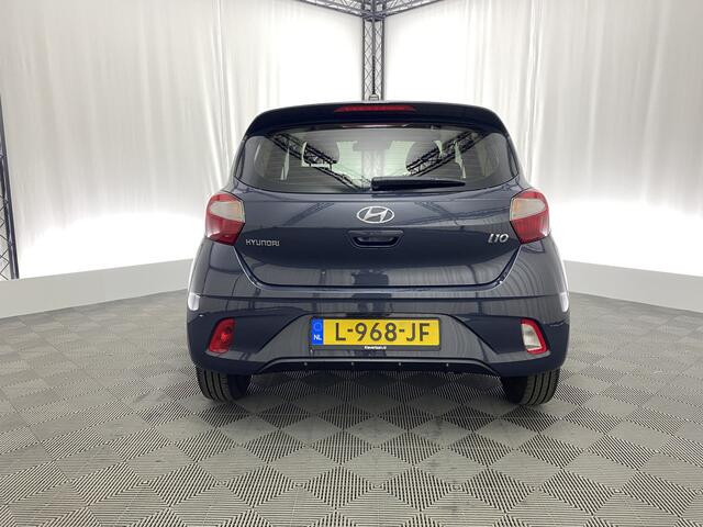 Hyundai I 10 1.0 5-deurs Comfort | Apple carplay | Rijstrooksensor | Airco | Armsteun voor
