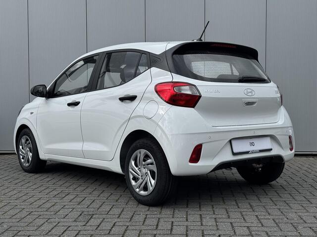 Hyundai I 10 Comfort / Prijs is rijklaar en incl. 800 euro korting / Navigatie / Airco / Cruise Control / Uit voorraad leverbaar /