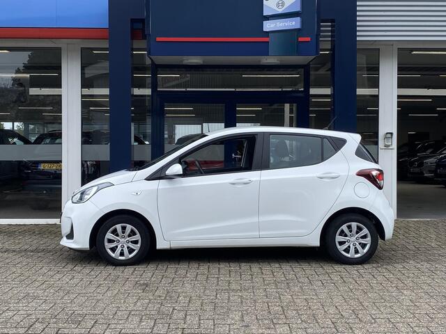 Hyundai I 10 1.0i Comfort / 5-Deurs / NL-Auto / 1e-Eigenaar / Cruise-Control / Armsteun-Voor / Airco / Radio / Elektr.-Ramen V+A / ENZ.