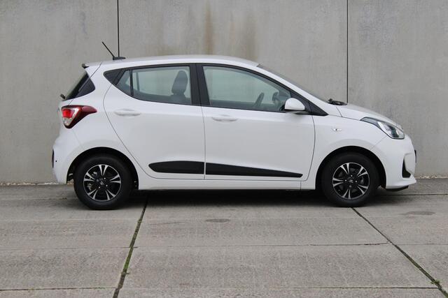 Hyundai I 10 1.0i Comfort / NAVI / LM VELGEN / CRUISE CONTROL / WEINIG KM!!