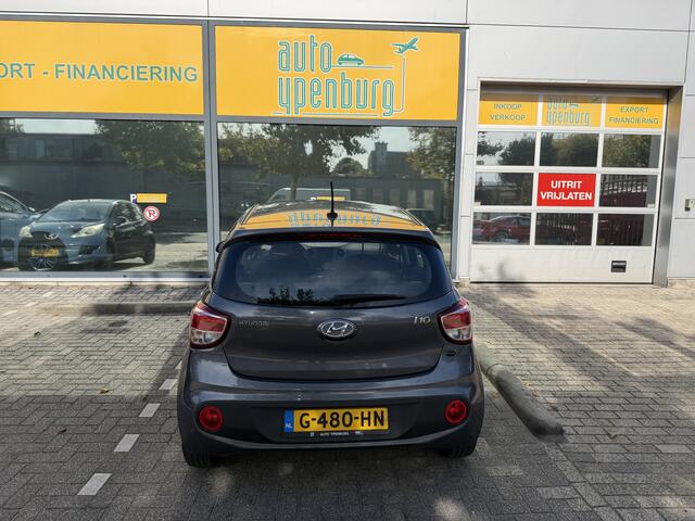 Hyundai I 10 1.0i Comfort * 18.795 Km * Navi * Airco * Cruise Control *