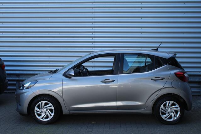 Hyundai I 10 1.0 67pk Comfort Smart AUTOMAAT 5-zits NL-Auto NAP Airco Cruise Navi Camera Carplay