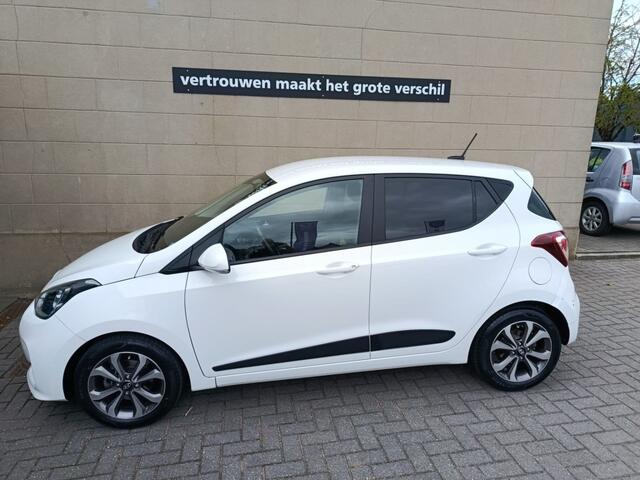 Hyundai I 10 1.0I I-PREMIUM