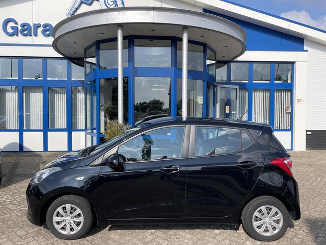 Hyundai I 10 1.0i i-Motion Comfort | Automatische airco, Cruise controle, USB, 5 drs, Weinig km's