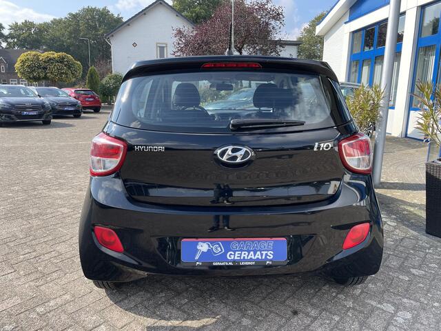 Hyundai I 10 1.0i i-Motion Comfort | Automatische airco, Cruise controle, USB, 5 drs, Weinig km's