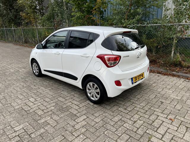 Hyundai I 10 1.0i i-M. Go! 2016 | 1e eigenaar | Cruise + Airco climate contro