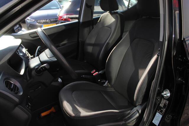 Hyundai I 10 1.0i Comfort//Navi//Cruise!