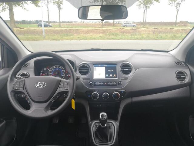 Hyundai I 10 1.0i Comfort | Navi | Carplay | Airco | Parkeersensoren