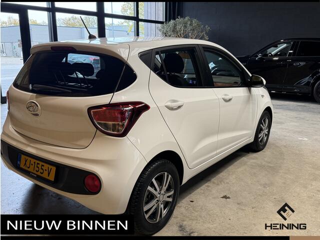 Hyundai I 10 1.0i Comfort 5p. Automaat. Airco. 27700 km !!!