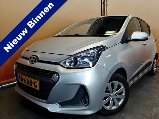 Hyundai I 10 1.0i i-Premium navi | stoelverwarming clima | stuurverwarming