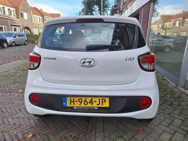 Hyundai I 10 1.0i Comfort /Navi/Apple/Android/Cruise/Pdc/Garantie