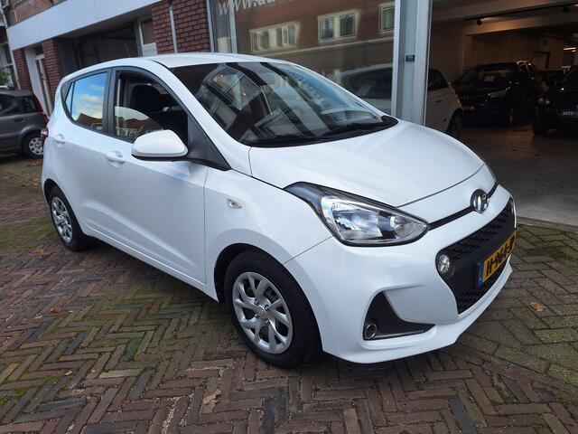 Hyundai I 10 1.0i Comfort /Navi/Apple/Android/Cruise/Pdc/Garantie