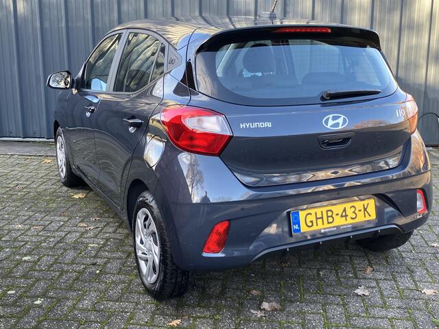 Hyundai I 10 1.0 Comfort Smart 5-zits Automaat * 589 KM !! / CRUISE CONTROLE / NAVI / CAMERA *