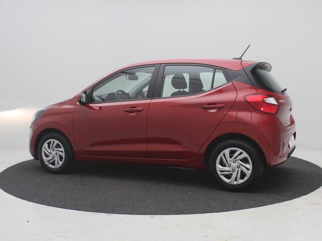 Hyundai I 10 1.0 AUTOMAAT Comfort Limited / ¤ 1.250,- Voordeel op de nieuwprijs / Prijs is rijklaar / Direct Leverbaar / Navigatie / Camera / Apple Carplay & Anroid Auto / Bluetooth / Airco /