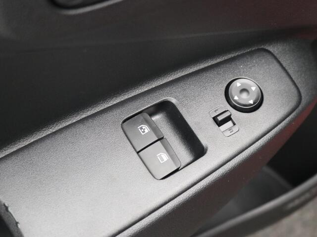 Hyundai I 10 1.0 AUTOMAAT Comfort Limited / ¤ 1.250,- Voordeel op de nieuwprijs / Prijs is rijklaar / Direct Leverbaar / Navigatie / Camera / Apple Carplay & Anroid Auto / Bluetooth / Airco /