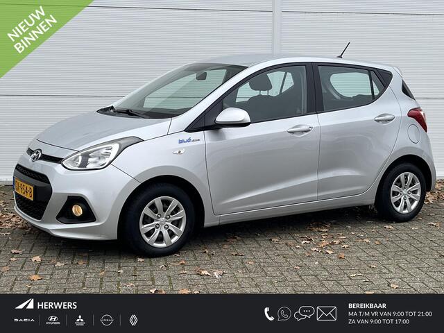 Hyundai I 10 1.0i i-Motion Comfort / cruise control / airco (automatisch) / uniek interieur / multimedia-voorbereiding /