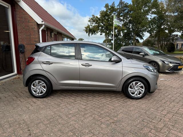 Hyundai I 10 1.0 COMFORT 5-DRS AIRCO/RADIO/CRUISE/ENZ.