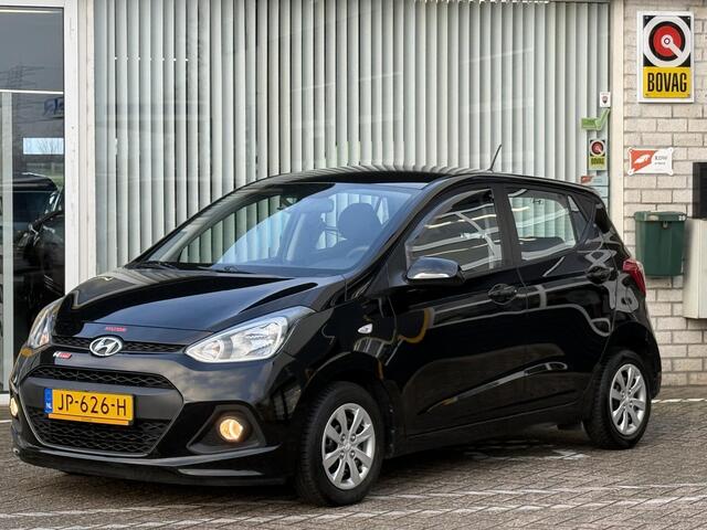 Hyundai I 10 1.0i i-Motion Comfort | NAP | Trekhaak | Climate Control | Cruise Control | All-Season banden |