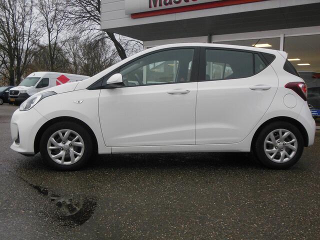 Hyundai I 10 1.0i Comfort 5p. Staat in Hardenberg